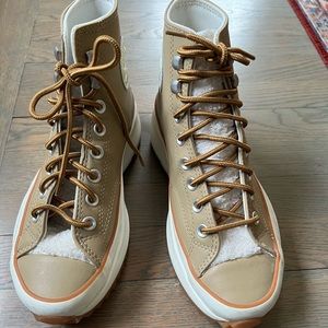 Converse Sherpa platform sneaker